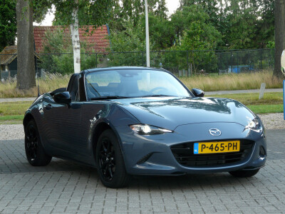 Mazda-MX-5-2