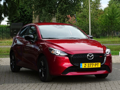 Mazda-2-2